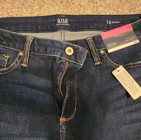 ANA NWT dark wash skinny stretch jean size 14 - Picture 3 of 8